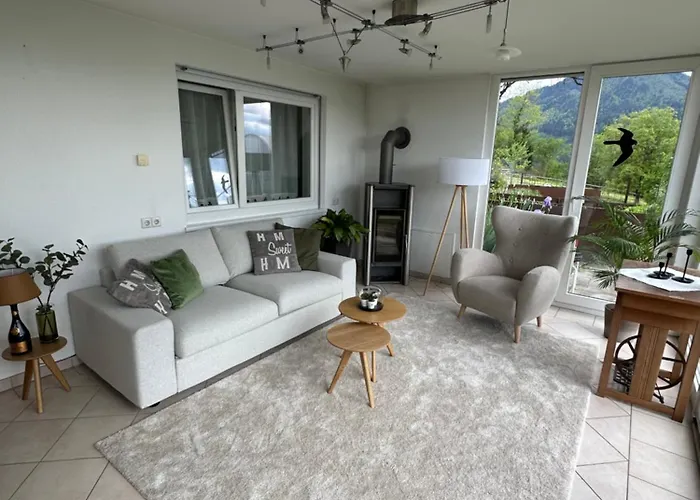 Apartment Kraft Tanken In Gruener Oase Mit Grossem Wohnraum Und Riesigem Garten Dornbirn