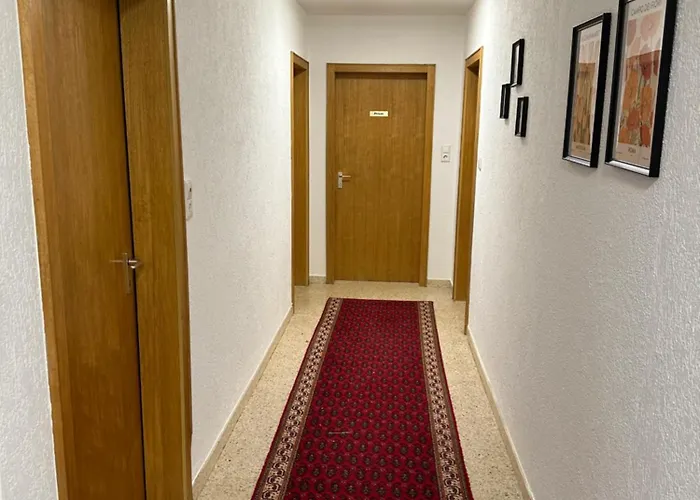 Kraft Tanken In Gruener Oase Mit Grossem Wohnraum Und Riesigem Garten Apartment Dornbirn